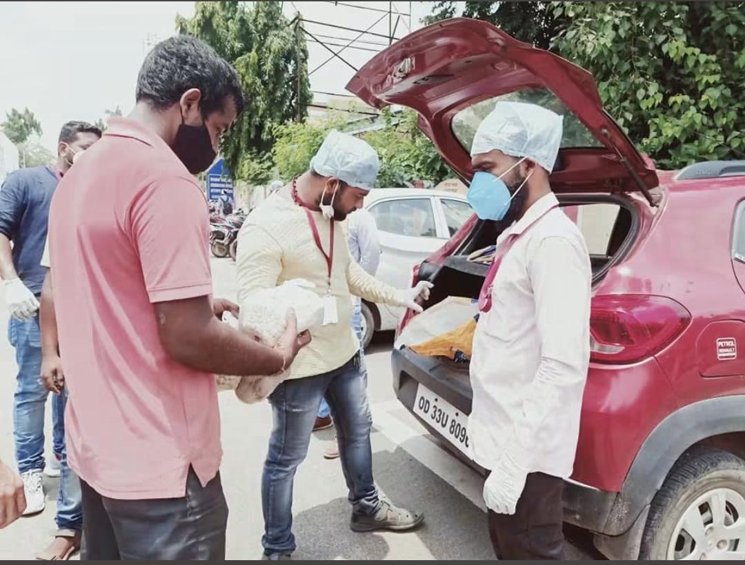 Emergency relief kits dispatched from vehicle